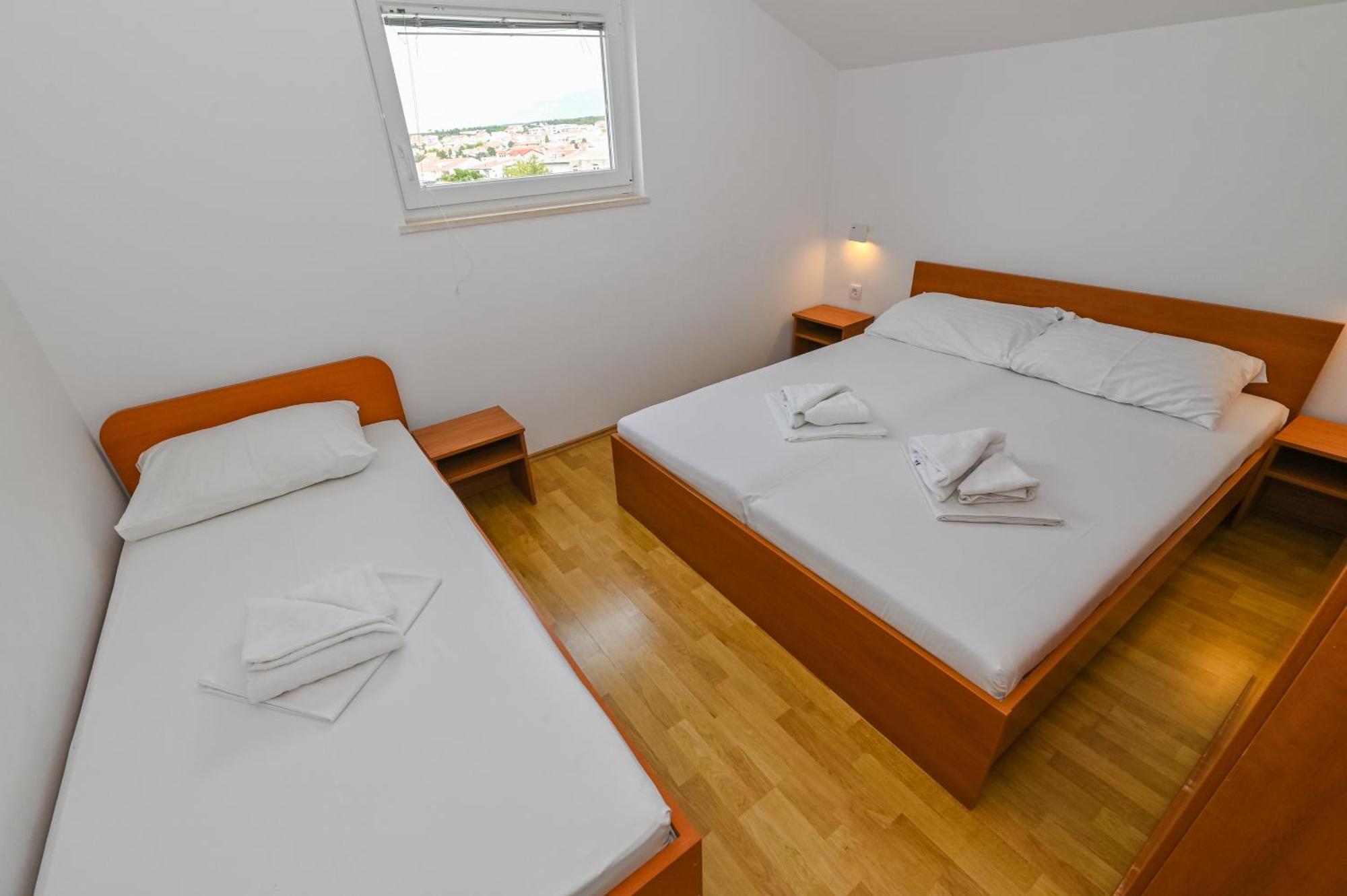 Seagull Pool Apartments & Studios Novalja Exterior photo
