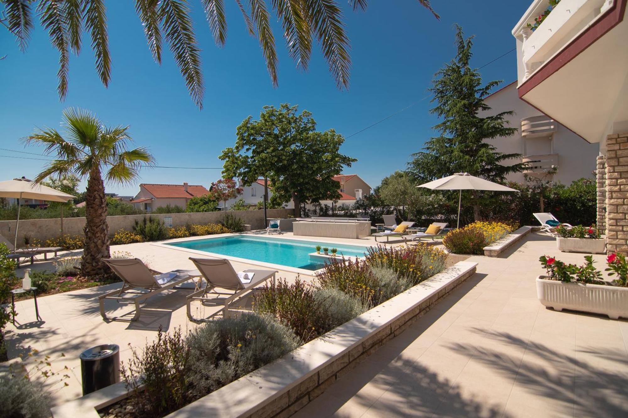 Seagull Pool Apartments & Studios Novalja Room photo